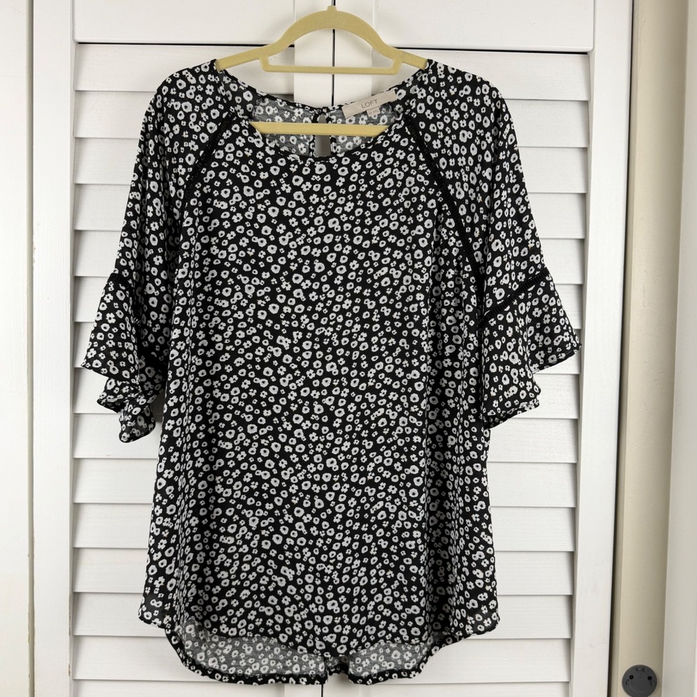 Loft Blouse Women XXL Black Floral Bell Sleeve Crochet Trim - Picture 15 of 15